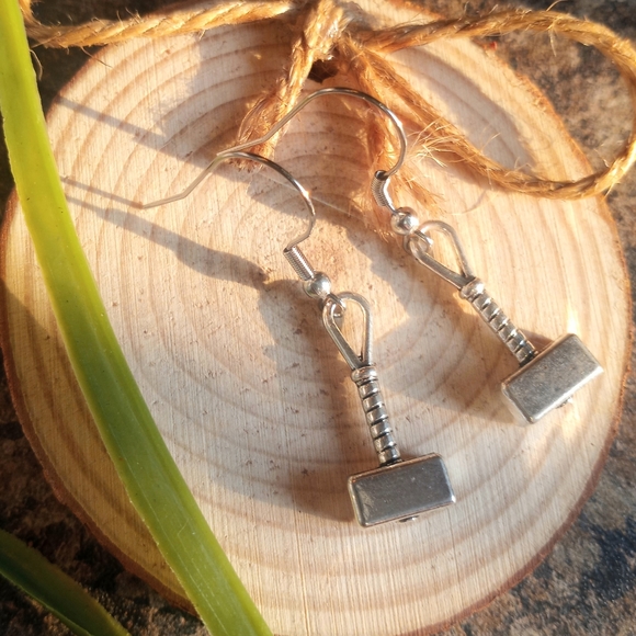Thor Style Hammer Earrings - Picture 2 of 3